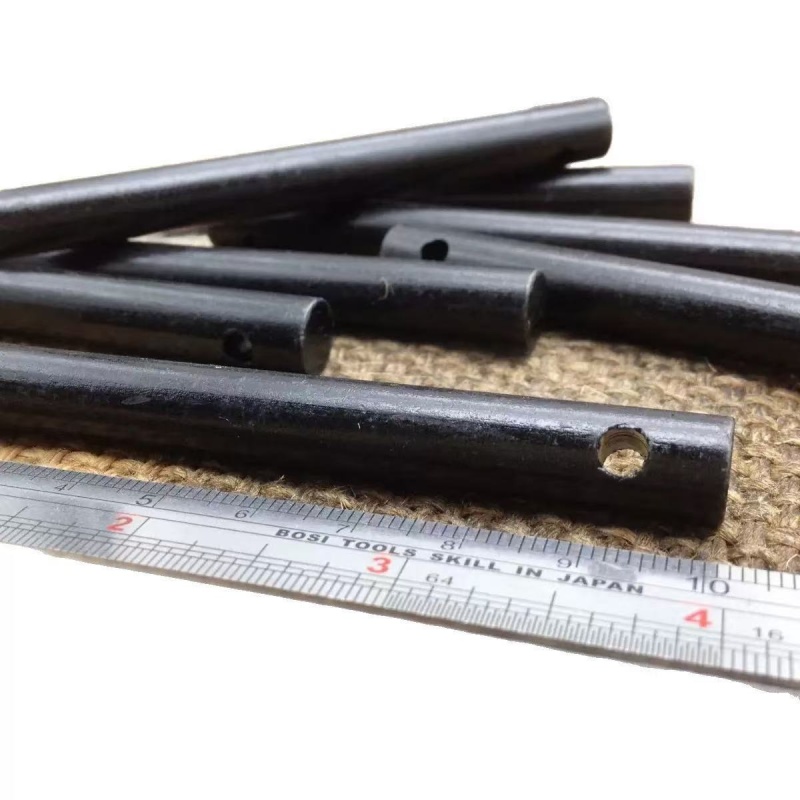 2PCS 8*80mm Perforierte Campin – Ferro Rod Striker Bewertung und Preis